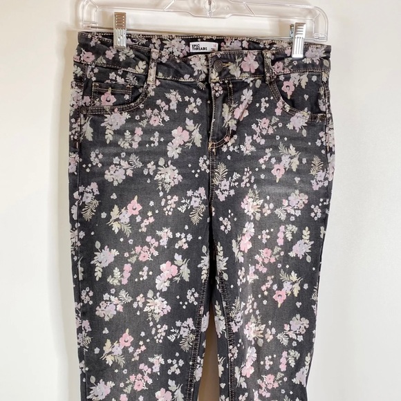 Epic Threads Girls Floral Skinny Jeans Sz 16 Gray Baby Pink Distressed Stretch - Picture 2 of 12